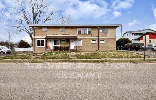 property at 119 7th St NW