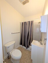 215 Highland Ave in Somerville, MA - Foto de edificio - Building Photo