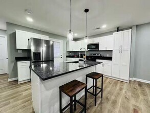 500 Denham St in Riverdale, GA - Building Photo - Building Photo