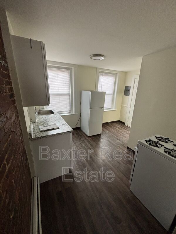 64 Merrimack St in Manchester, NH - Building Photo - Building Photo