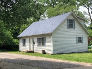 property at 500 S Eastside Dr