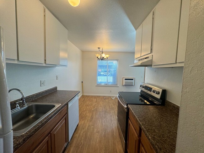 property at 4608 Neil Rd
