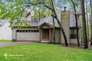 300 Shadow Ridge Dr in Little Rock, AR - Building Photo