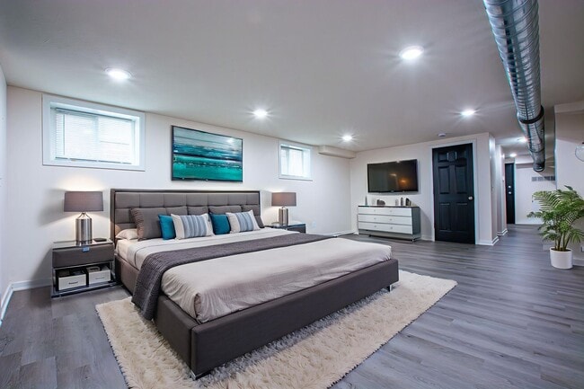 property at 116-118 N 32nd Ave