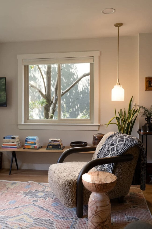 10 Truitt Ln in Oakland, CA - Building Photo - Building Photo