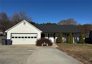 1219 Brittney Way in Norcross, GA - Building Photo