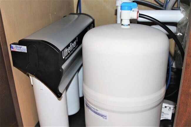 1619 Stuart Creek Dr