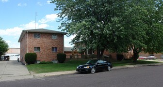 3008-3010 N Woodbine Ter Apartments