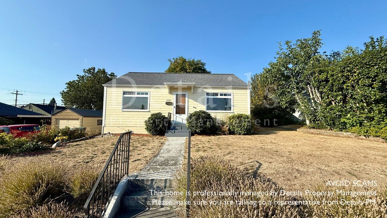 2310 Terrace St in Bremerton, WA - Building Photo
