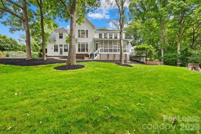 7914 Gilead Rd in Huntersville, NC - Building Photo - Building Photo