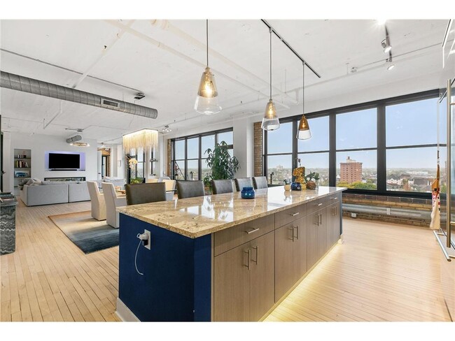 property at 290 Market St