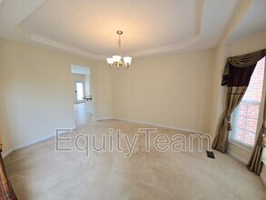 7823 Spring Garden Ct in West Chester Township, OH - Building Photo - Building Photo