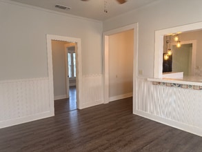 306 W Wallace St in Llano, TX - Building Photo - Building Photo