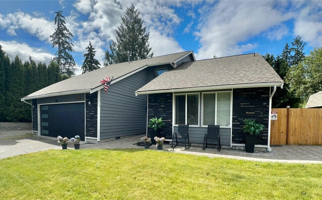 property at 9824 157th St E