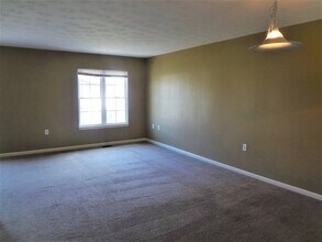 2440 Millwood Loop in Harrisonburg, VA - Building Photo - Building Photo