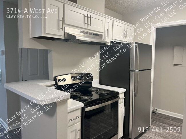 property at 3714 West Ave