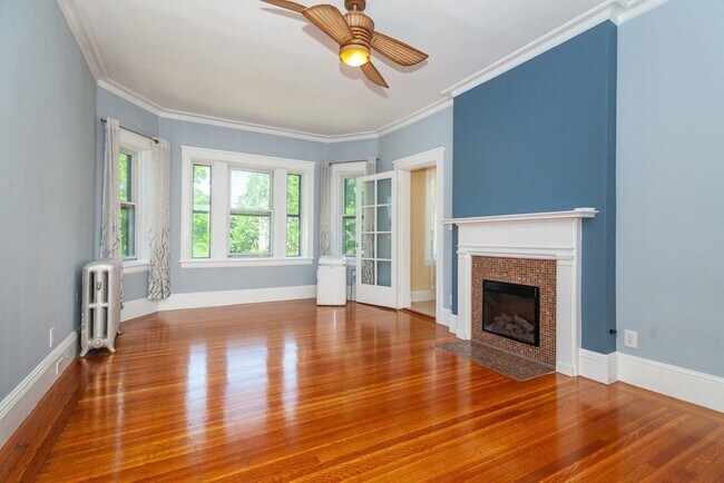 108 Washington St in Boston, MA - Building Photo - Building Photo