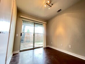 1219 Urban Lofts Dr in Dallas, TX - Building Photo - Building Photo