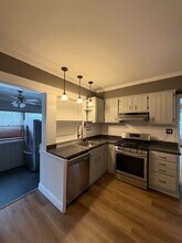 323 Carsonia Ave in Mount Penn, PA - Building Photo - Building Photo