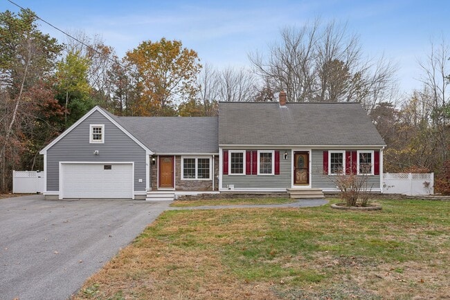 property at 51 Sedgewood Dr