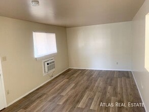 2707 N Chestnut St in Colorado Springs, CO - Building Photo - Building Photo