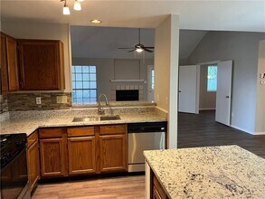 4714 Castleman Dr in Austin, TX - Building Photo - Building Photo