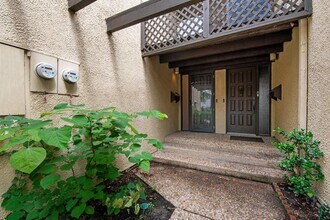 1107 Portales Ln in Irving, TX - Building Photo - Building Photo