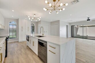 856 Dover St in Boca Raton, FL - Building Photo - Building Photo