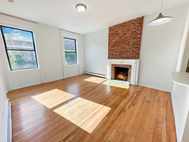 property at 616 Washington St