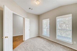 229 Killian Loop in Hutto, TX - Building Photo - Building Photo