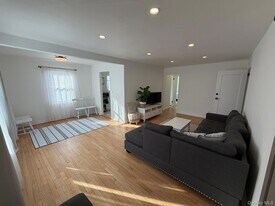 36-26 192nd St, Unit 2 in Queens, NY - Building Photo