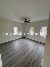 70 S Pine St in Bridgeton, NJ - Building Photo - Building Photo