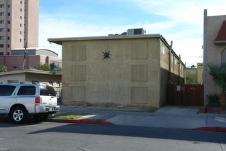 513 S 1st St in Las Vegas, NV - Building Photo - Building Photo