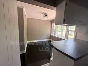 2312 N Centennial St in High Point, NC - Building Photo - Building Photo