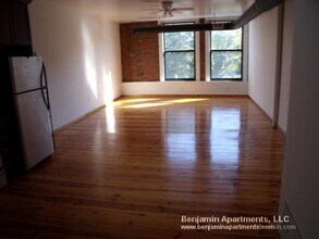 600 Columbia Rd, Unit 26 in Boston, MA - Building Photo - Building Photo