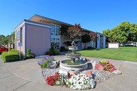 Primary Photo - Estates at Wilhaggin Apartments in Sacramento, California