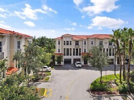 10170 SW 7th St in Pembroke Pines, FL - Building Photo