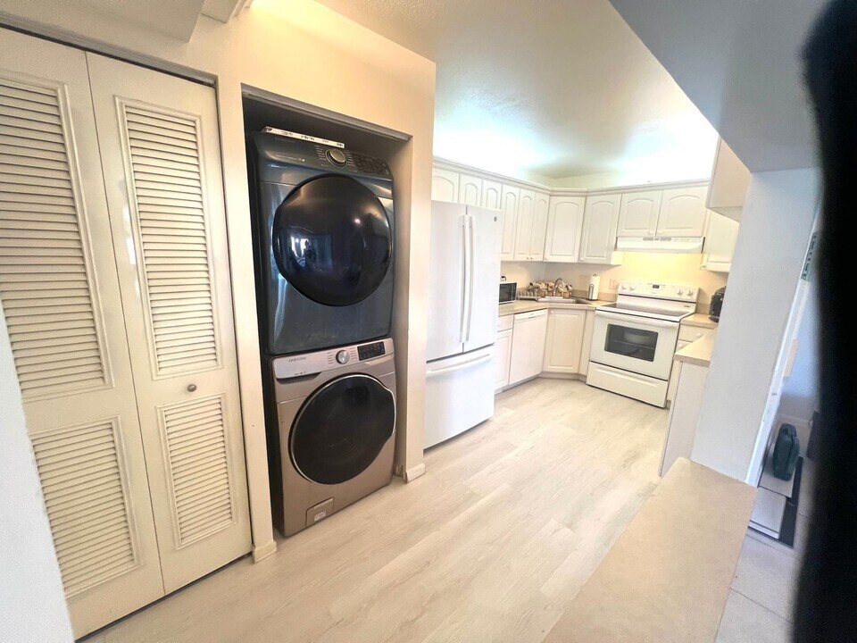 4737 Sable Pine Cir in West Palm Beach, FL - Building Photo