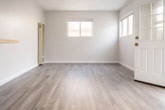 131 Montecito Ave, Unit B in Pismo Beach, CA - Building Photo - Building Photo
