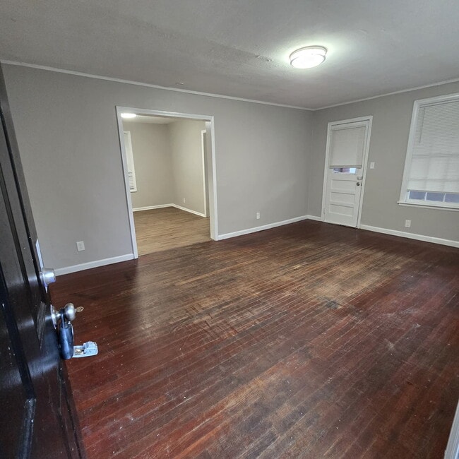 1197 Lake Dr in Jonesboro, GA - Building Photo - Building Photo