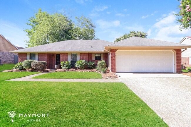 property at 804 Strawberry Pointe