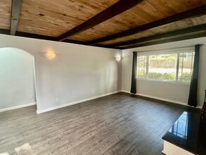 1224 Lawton Ave in Pacific Grove, CA - Building Photo - Building Photo