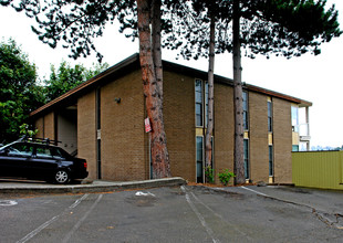 The Cliffside Apartments in Seattle, WA - Building Photo - Building Photo