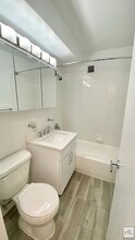 EAST 35 STREET in New York, NY - Building Photo - Building Photo