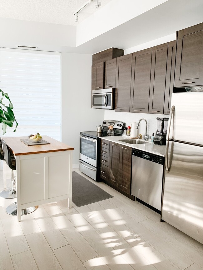 property at 20-820 Bruyeres Mews