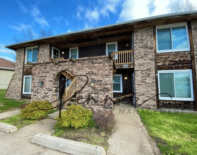 property at 11426 E 71 St