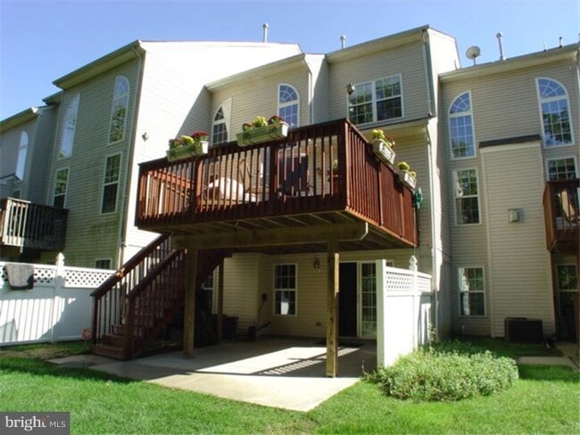 property at 168 Pennsbury Ln