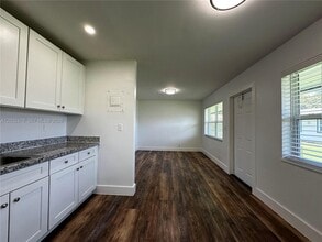 2321 Madison St in Hollywood, FL - Building Photo - Building Photo