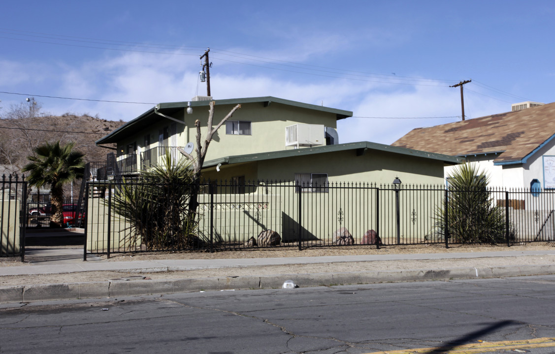 314 N 2nd Ave in Barstow, CA - Building Photo