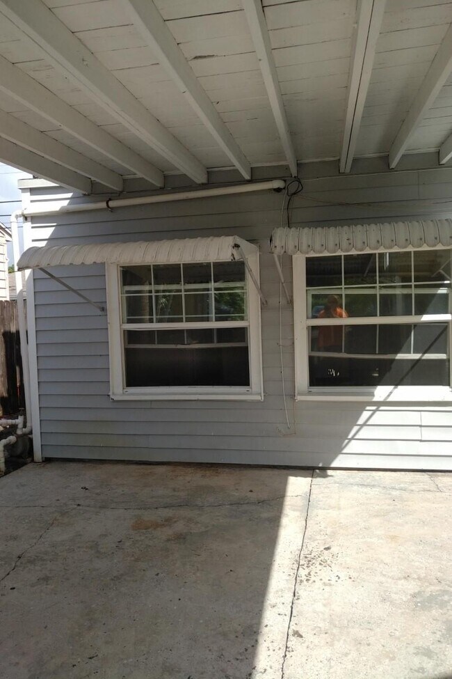 918 S M St in Lake Worth Beach, FL - Building Photo - Building Photo